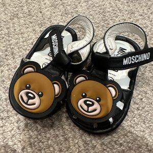 Moschino Baby Sandals Size 17